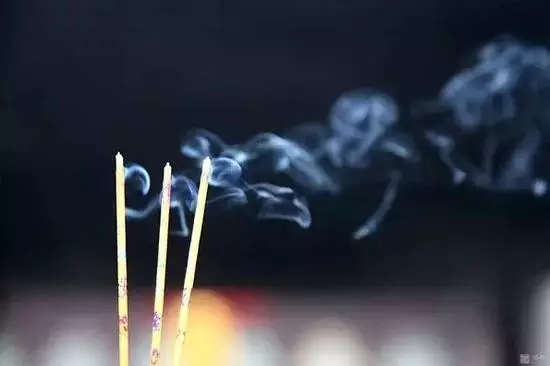 �����Ǽ۸�Խ��Խ����