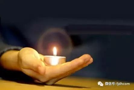 �⾳�������Լ����֣��Լ�ȥ��Ե����