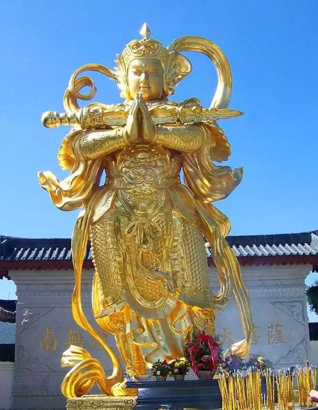 ���죨ũ�����³�����Τ������ʥ��