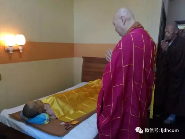 ����������˰��ˡ��������µ�����ʦ������ʵ