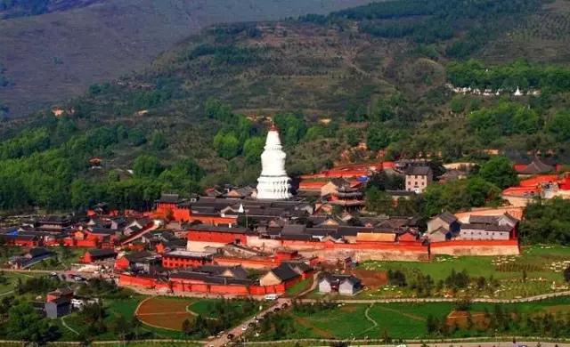 �����ձ��������߽���������������˼������