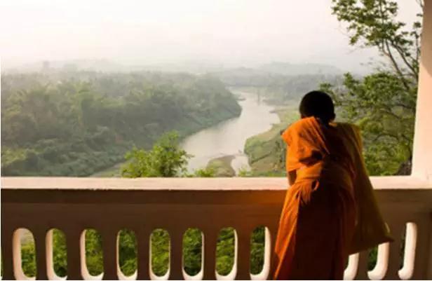 �α��ڱ��˵������б����أ�