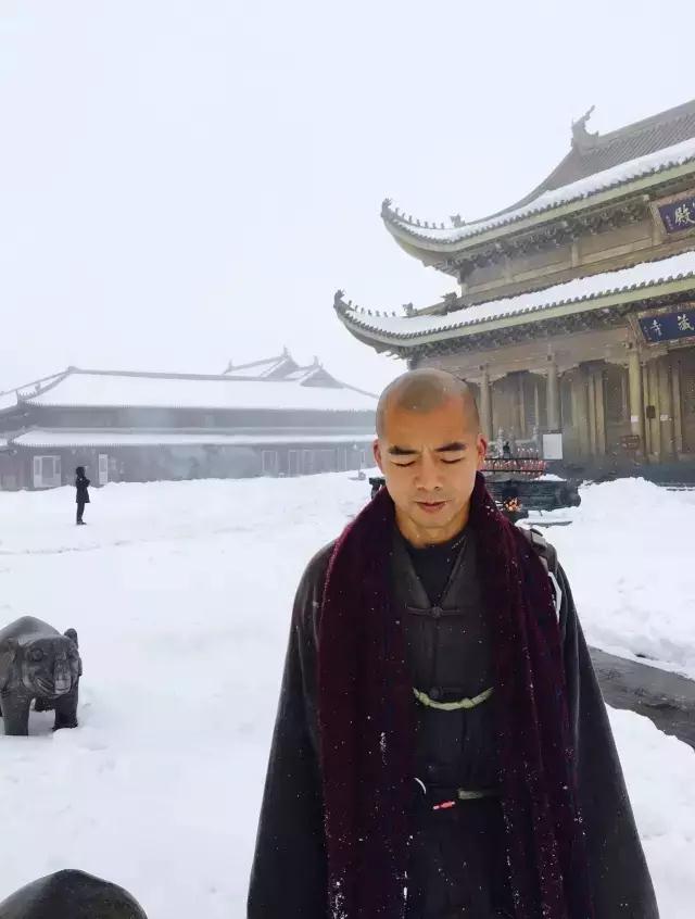 �����ǰ���߹ܣ�����ǧ�����ۣ�ѡ������нţ�81������2000����......