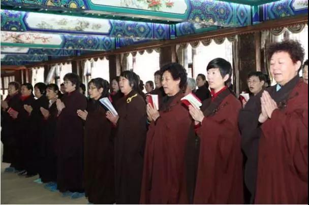 师父,怎样做一位合格的佛教居士? 师父,怎样做一位合格的佛教居士?