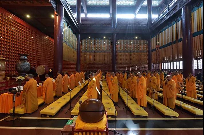 共修和自己修的区别是什么? 共修和自己修的区别是什么?