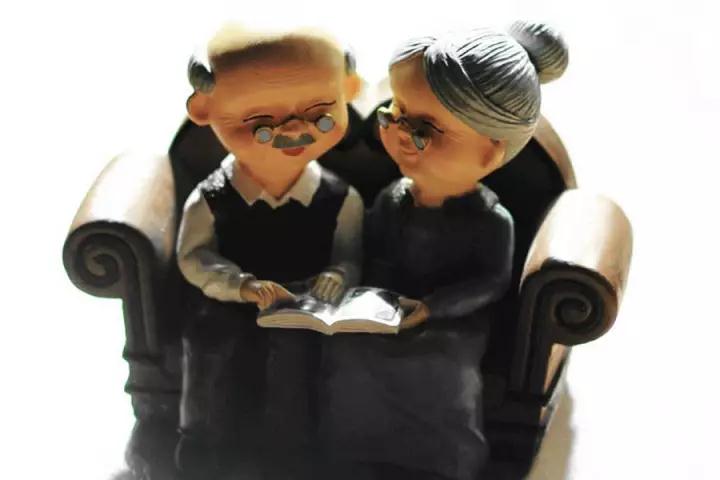 �𻯼�ͥ��������һ��ѧ����������