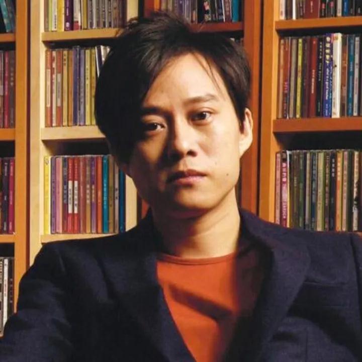 �����������ơ���ѧ�ѵȽ��ٸ����ǣ�ȴ���ĳ�Ϊ����ͨ��ѧ���ˡ���