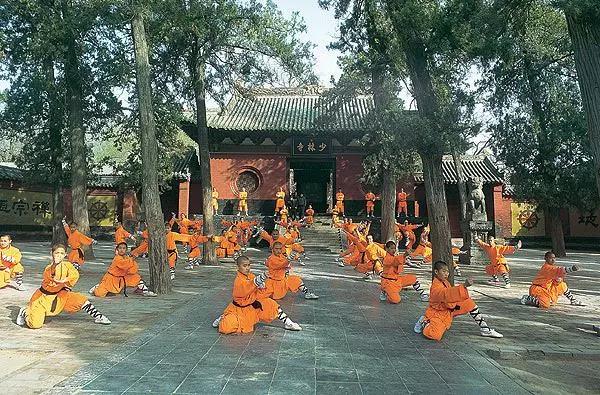 �꣡��׬�����Ͷ�ʽݾ���һ���˲�������