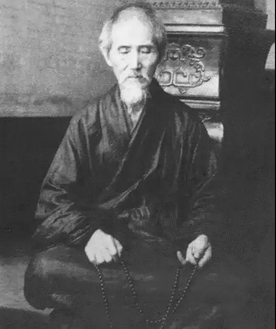 �����Ϻ��У����������֪ʶ�أ��������һ�������Ͼ���