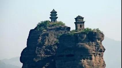 �й����յ�6������������������ǧ���꣬���һ���������˵��٣�