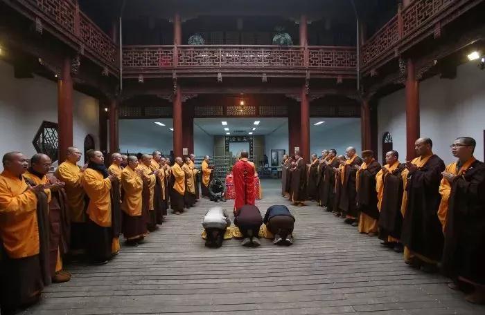 欢欢喜喜过腊八_|_送您一份到寺院免费结缘腊八粥指南 欢欢喜喜过腊八_|_送您一份到寺院免费结缘腊八粥指南