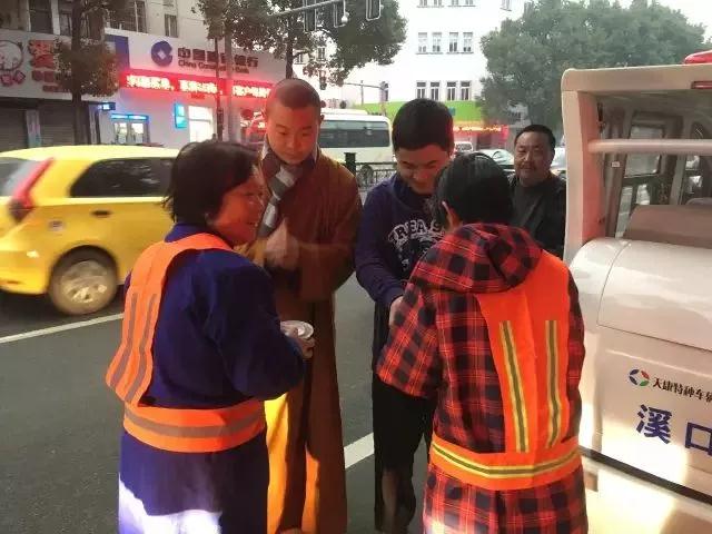 欢欢喜喜过腊八_|_送您一份到寺院免费结缘腊八粥指南 欢欢喜喜过腊八_|_送您一份到寺院免费结缘腊八粥指南