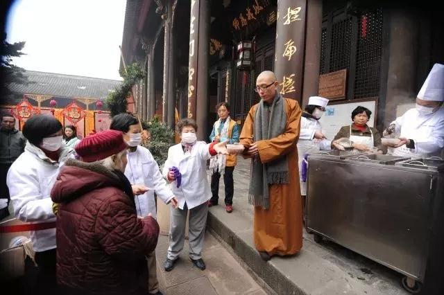 欢欢喜喜过腊八_|_送您一份到寺院免费结缘腊八粥指南 欢欢喜喜过腊八_|_送您一份到寺院免费结缘腊八粥指南