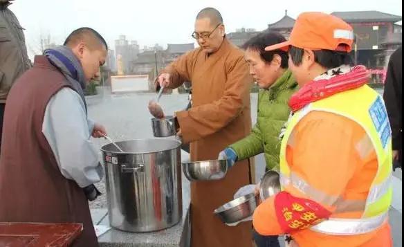 欢欢喜喜过腊八_|_送您一份到寺院免费结缘腊八粥指南 欢欢喜喜过腊八_|_送您一份到寺院免费结缘腊八粥指南