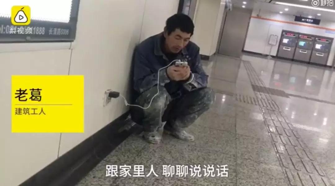 ����ף�������ĬĬ������