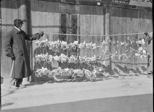 �������Ƭ_|_��ǰ����������ô�����ڵģ�