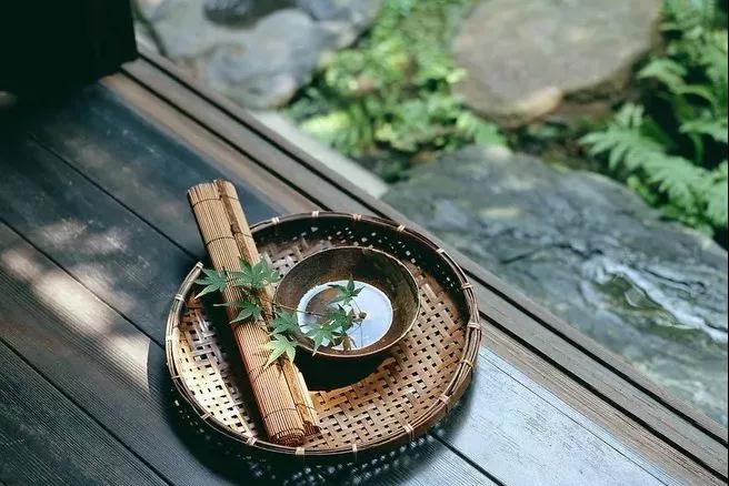 �ǻ۲�ʩ���ջ��Ƹ�