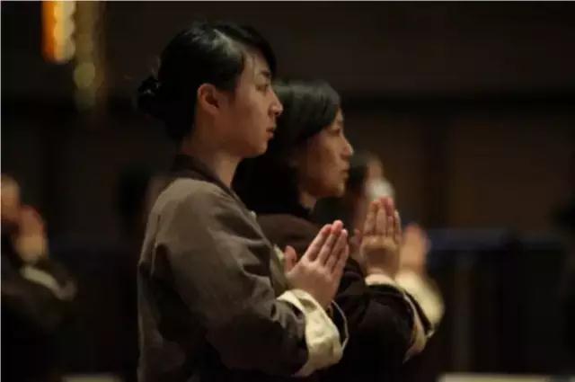 ���֪��һ��Ů�˵ĸ�������