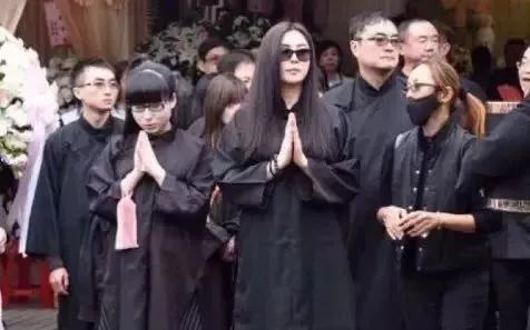 ������_|_��Сٻ�����ߵ����ž�ʿ���ع�����ļ�