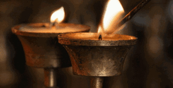 �����й���һ������ױ���ˣ���4.5�׸߶�����65��