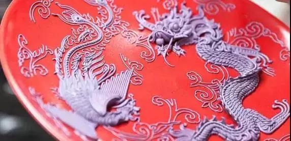 �����й���һ������ױ���ˣ���4.5�׸߶�����65��