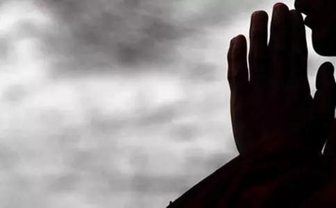 学诚法师答疑:后悔是活在过去,忏悔是为了未来! 学诚法师答疑:后悔是活在过去,忏悔是为了未来!