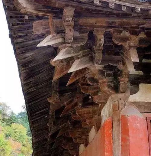 ����1200�������������10�ꡰ�չء����ݱ��ˣ�