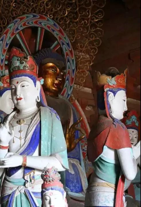 ����1200�������������10�ꡰ�չء����ݱ��ˣ�