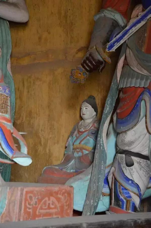 ����1200�������������10�ꡰ�չء����ݱ��ˣ�