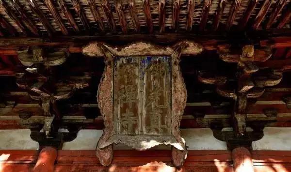 ����1200�������������10�ꡰ�չء����ݱ��ˣ�