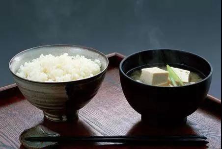 念佛之人为什么要吃常素? 念佛之人为什么要吃常素?