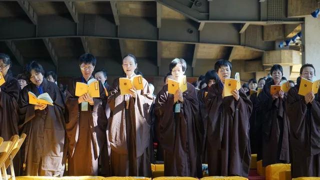 佛号声声除昏散——参加东林寺精进佛七感想 佛号声声除昏散——参加东林寺精进佛七感想