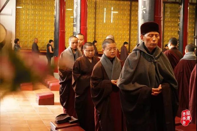 什么是“打佛七”?打佛七有什么好处? 什么是“打佛七”?打佛七有什么好处?