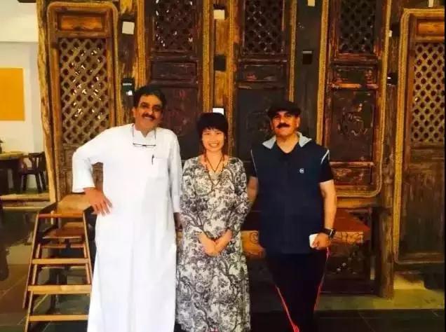 人物_|_她开了家仅有一张桌子的饺子店,没有收银员,无酒无肉,却治愈无数过客! 人物_|_她开了家仅有一张桌子的饺子店,没有收银员,无酒无肉,却治愈无数过客!