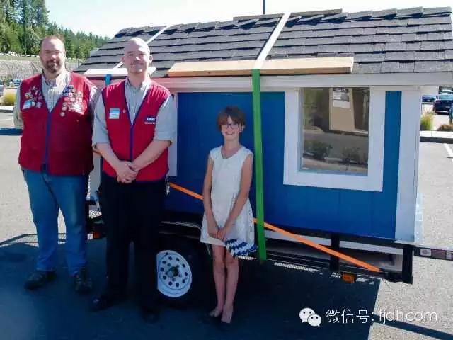 人物_|_她只有9岁,却喂饱了镇上所有的流浪汉,还改变了世界对他们的态度 人物_|_她只有9岁,却喂饱了镇上所有的流浪汉,还改变了世界对他们的态度