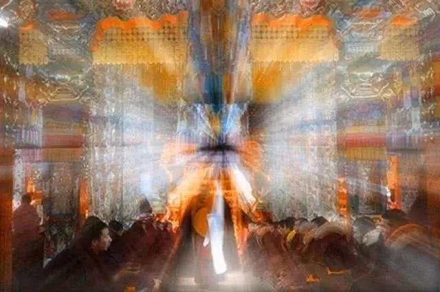 ����ԩ��Ķ�ʮ�ַ��������������֮·�Ӵ�ƽ̹