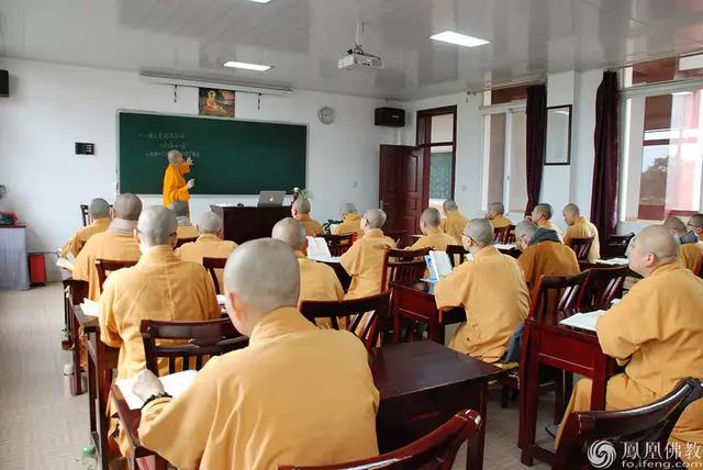 ���Ǿ���_|_����Ůɮһ�����ʵ����