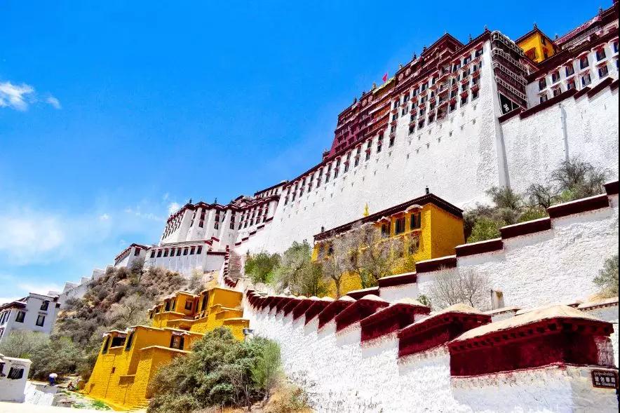 ѩ������_|_ʷ����ȫ���������ڲ���Ƭ�ع�