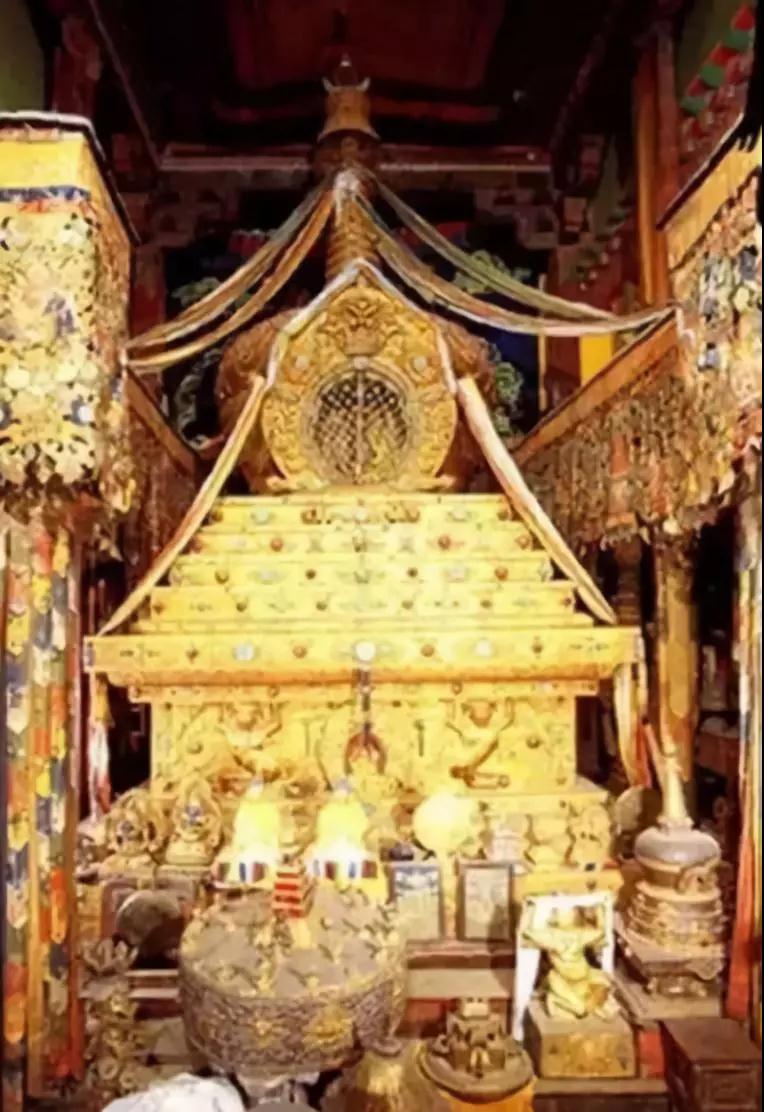 ѩ������_|_ʷ����ȫ���������ڲ���Ƭ�ع�