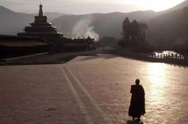 ӡ�ⷨʦ��֪�࣬���������Ե��