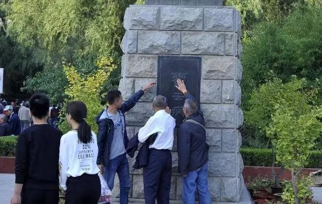 ������Ը��ת���󸣣��������֡������ٳ������������й�����