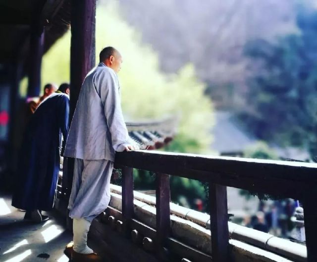 һλ��ʦ����ĸ����Ҹ���ʵ����ңԶ