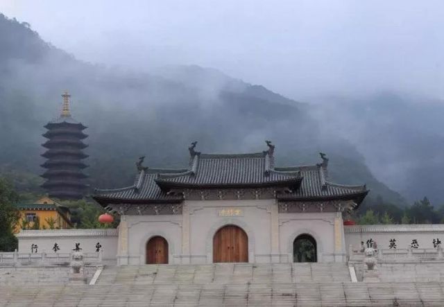 ���棡�����Ϻ��������������������ʥ�Ŷ����յľ���