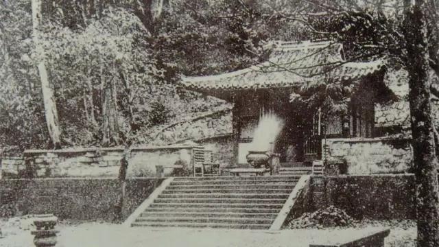 农历七月初二,纪念净土宗八祖莲池大师圆寂日! 农历七月初二,纪念净土宗八祖莲池大师圆寂日!