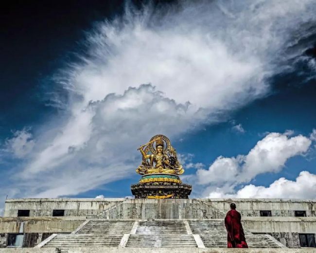 �������򣬸ı���Ե��