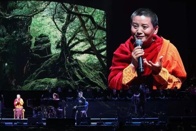 ��С��ұ���13����ȳ��ң���Ϊ���ʾ��ǵı����ᣬ�������������������˱��ҵĺ��ӡ���