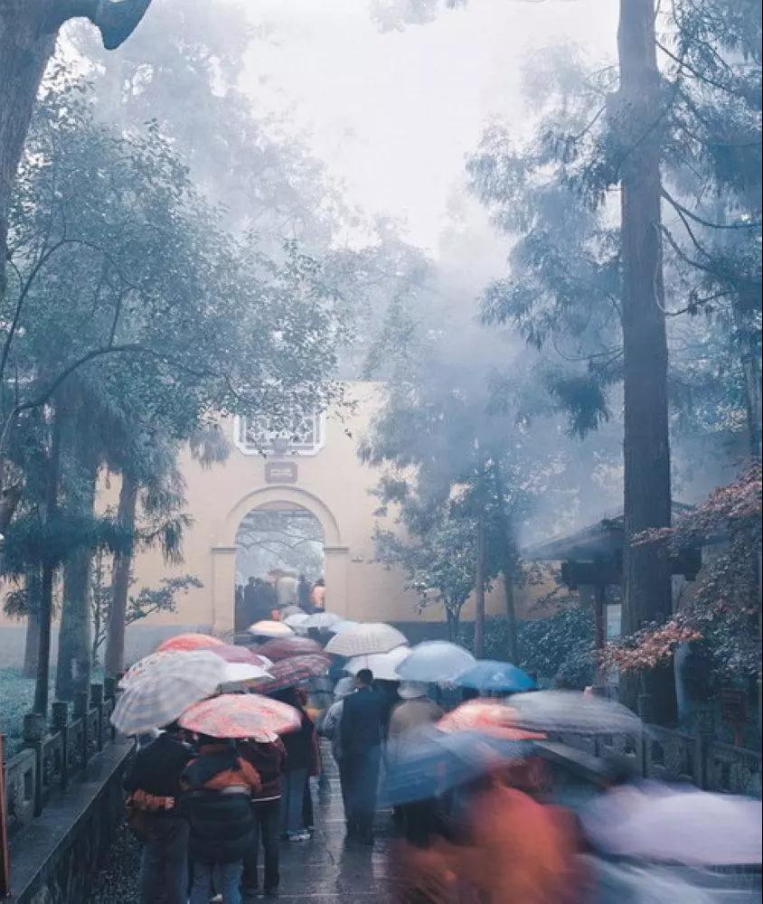 Ϊ��ѧ����������Ůһ�ɻ���ʦ�֣�