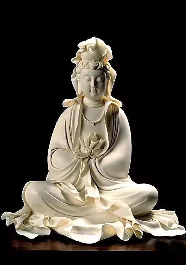 忆念观世音菩萨的时候,为什么我们的贪嗔痴会淡薄? 忆念观世音菩萨的时候,为什么我们的贪嗔痴会淡薄?