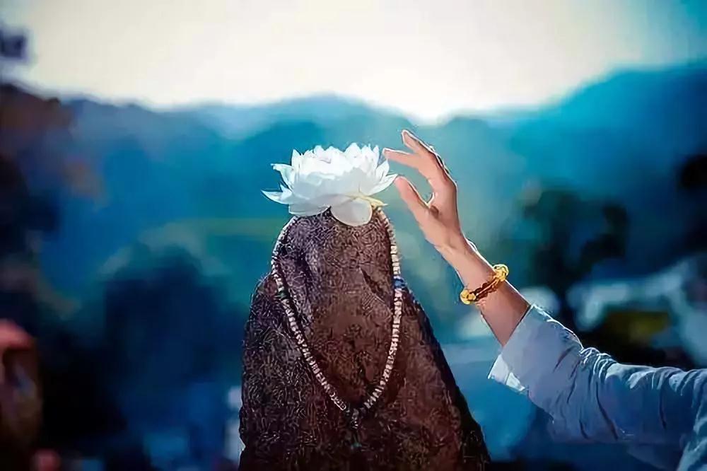 ����վ����н�3���֣����������������У�