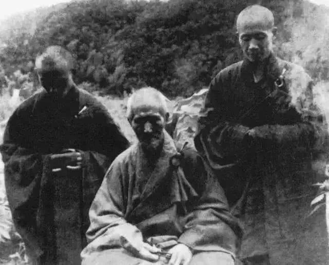 具行和尚旷世传奇,真火焚身震惊世人! 具行和尚旷世传奇,真火焚身震惊世人!